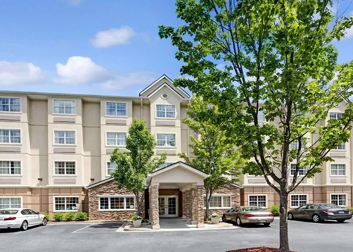 Microtel Inn & Suites By Wyndham Perimeter Center